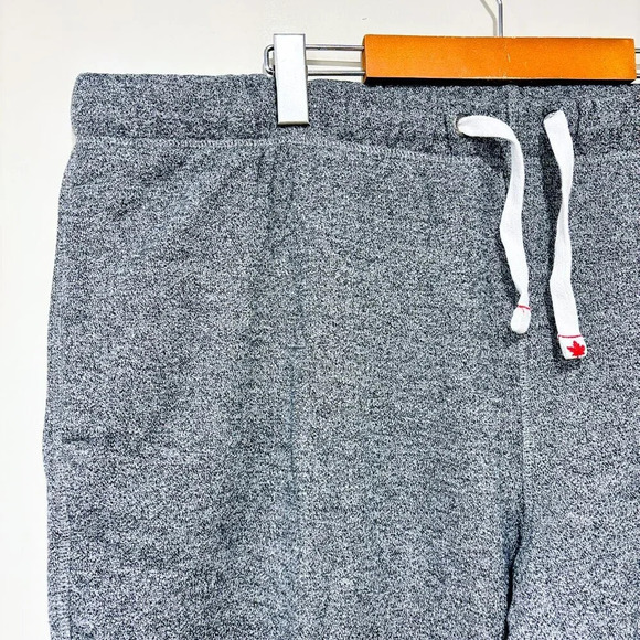 CANADIANA  Grey jogging pants - Picture 2 of 8